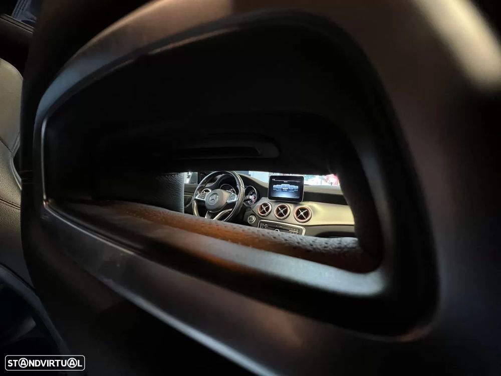 Mercedes-Benz CLA 200 d Shooting Brake AMG Line Aut. - 23