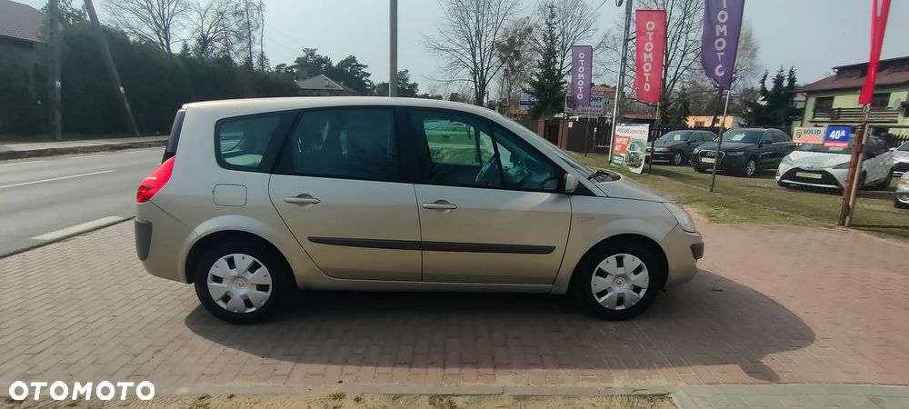Renault Grand Scenic 1.6 16V Dynamique - 7