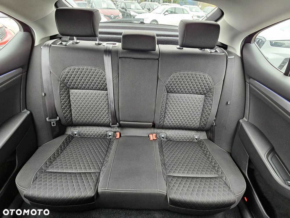 Skoda Superb 2.0 TDI SCR Ambition DSG - 14