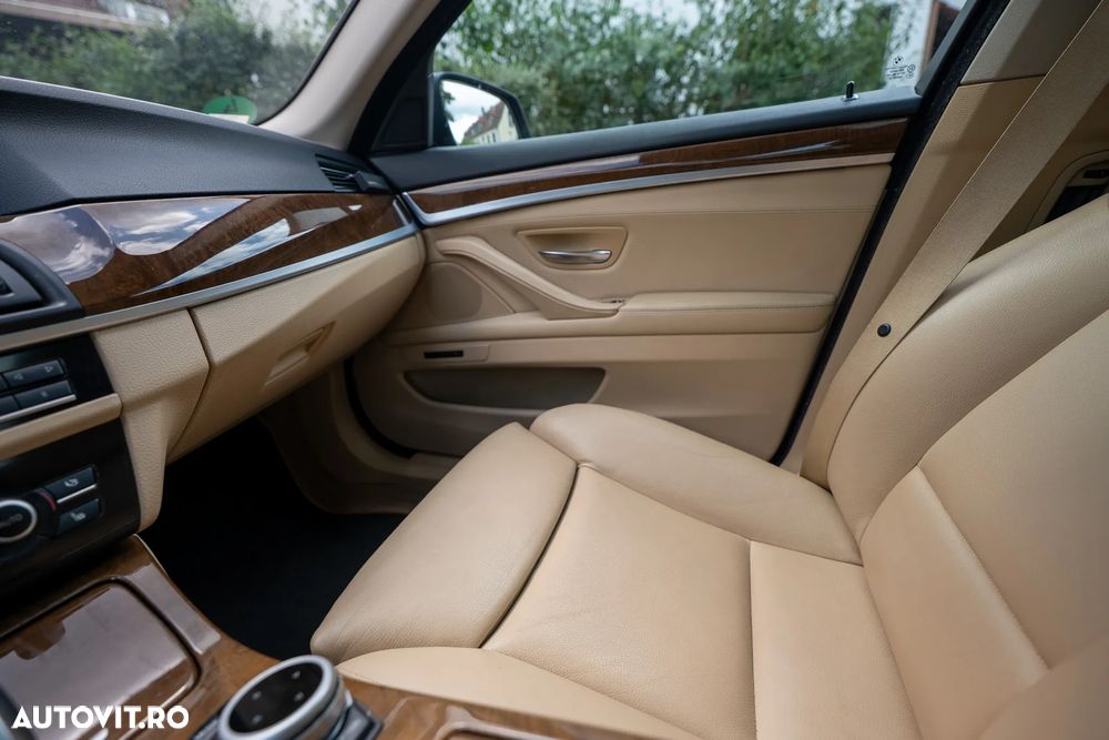 BMW Seria 5 525d xDrive Touring Aut. Luxury Line - 6