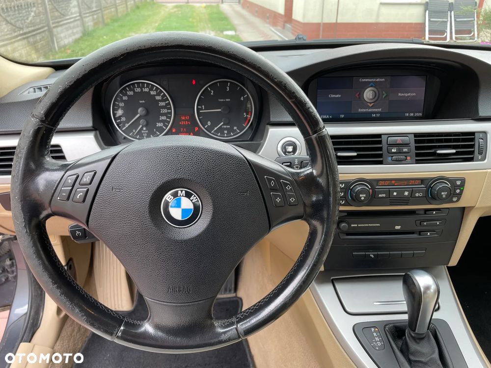 BMW Seria 3 320d xDrive DPF Edition Fleet - 12