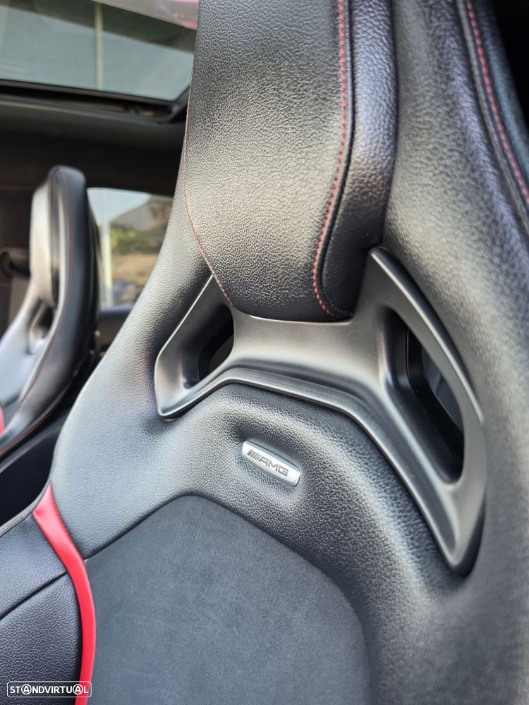 Mercedes-Benz A 45 AMG S 4Matic+ - 29