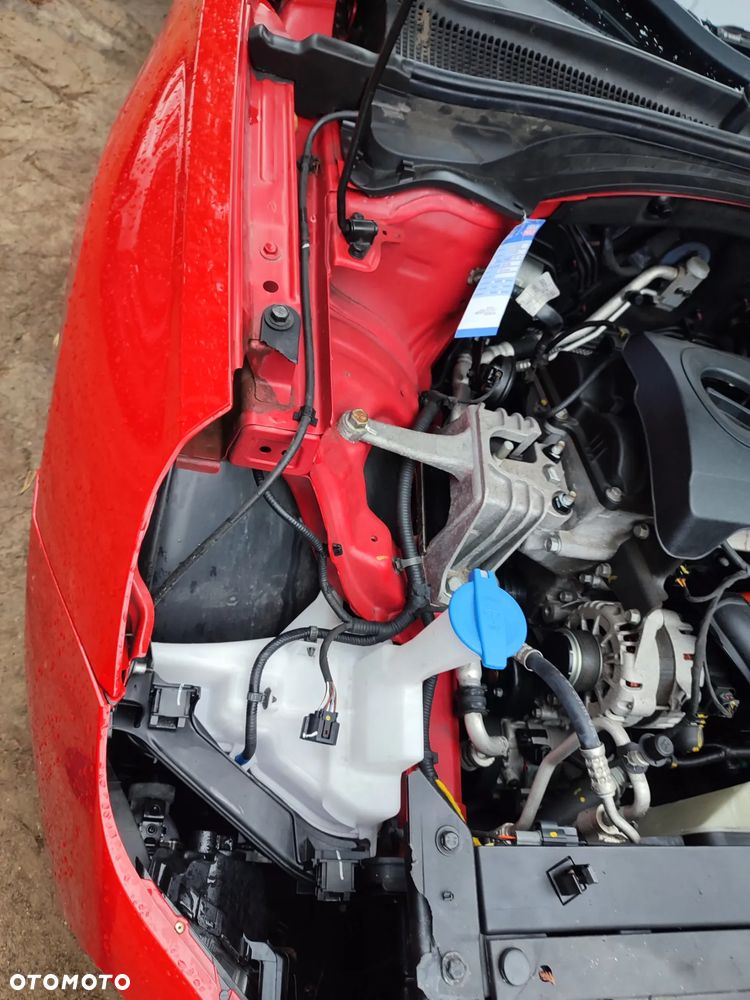 Hyundai i30 i30cw 1.4 Fifa World Cup Edition - 27