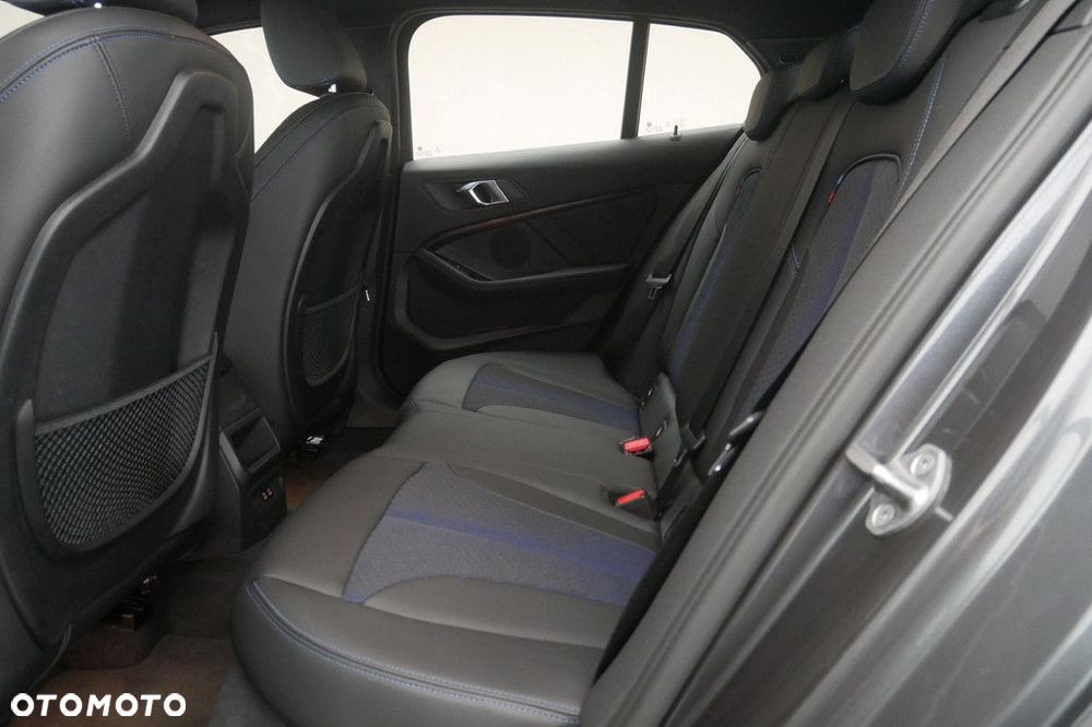 BMW Seria 1 - 15