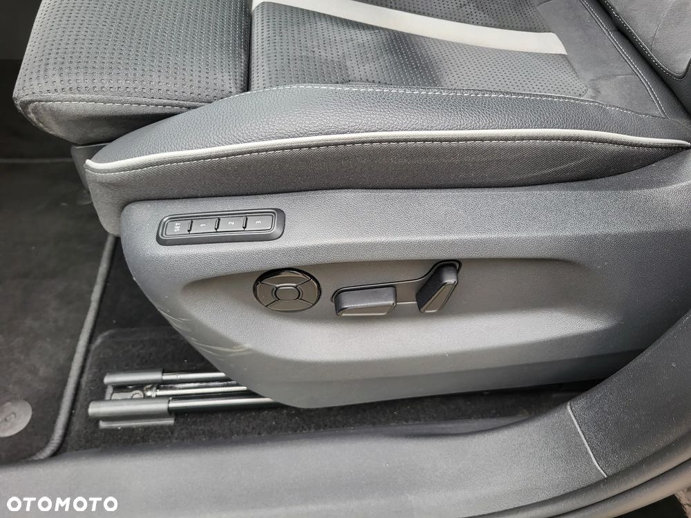 Skoda Kodiaq 1.5 TSI iV PHEV 4x2 Sportline DSG - 24