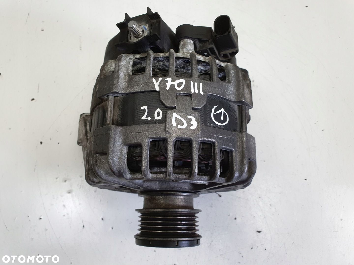 Volvo V70 III 2.0 D3 ALTERNATOR - 3