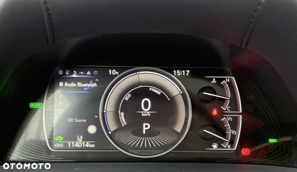 Lexus ES 300h Omotenashi - 14