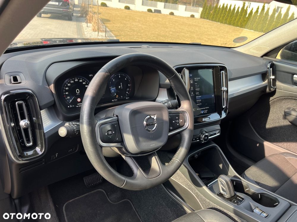 Volvo XC 40 D3 Momentum Pro - 12