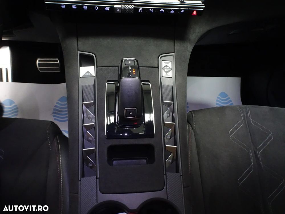 DS Automobiles DS 7 Crossback - 21