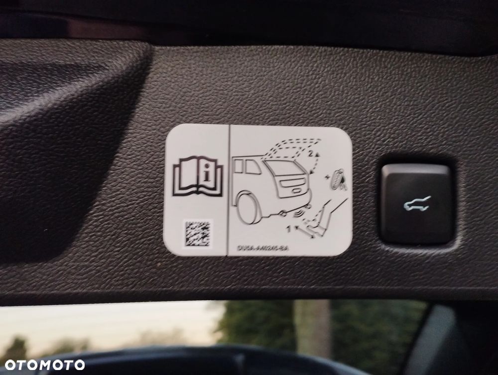 Ford Escape 2.0 EcoBoost AWD Titanium - 13