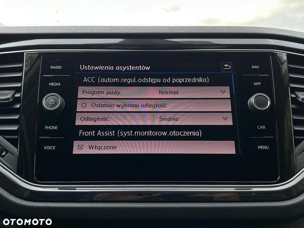 Volkswagen T-Roc 1.5 TSI ACT Premium DSG - 31