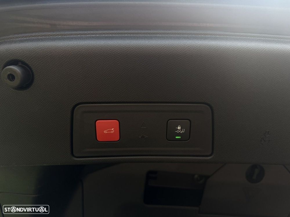 Peugeot 508 1.6 Hybrid GT e-EAT8 - 22