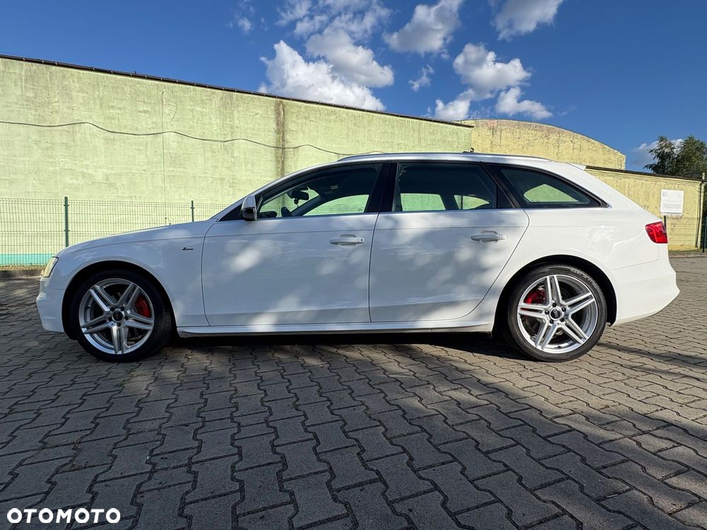 Audi A4 Avant - 2