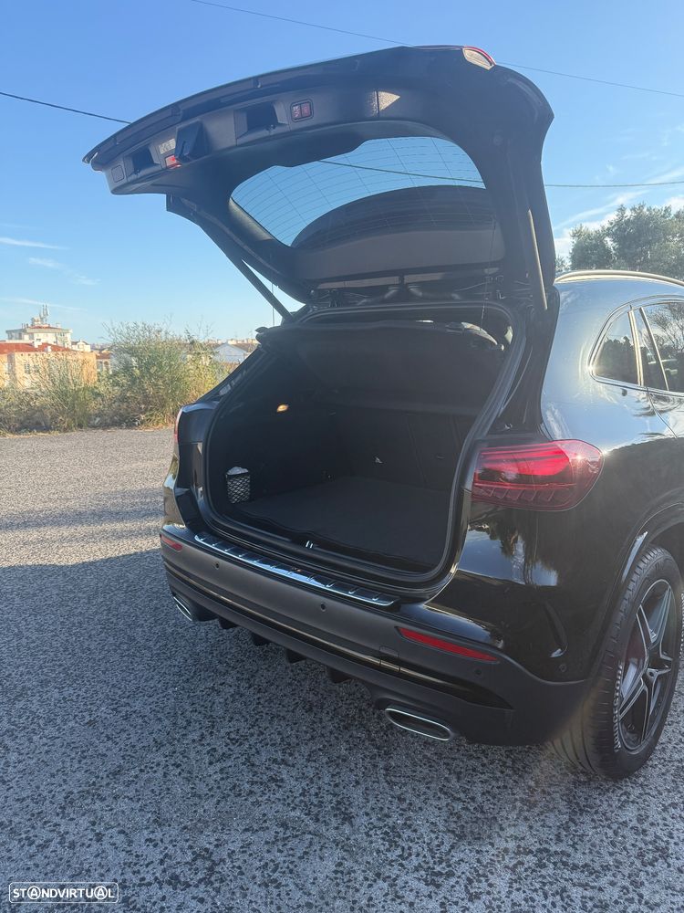 Mercedes-Benz GLA 180 d AMG Line - 4