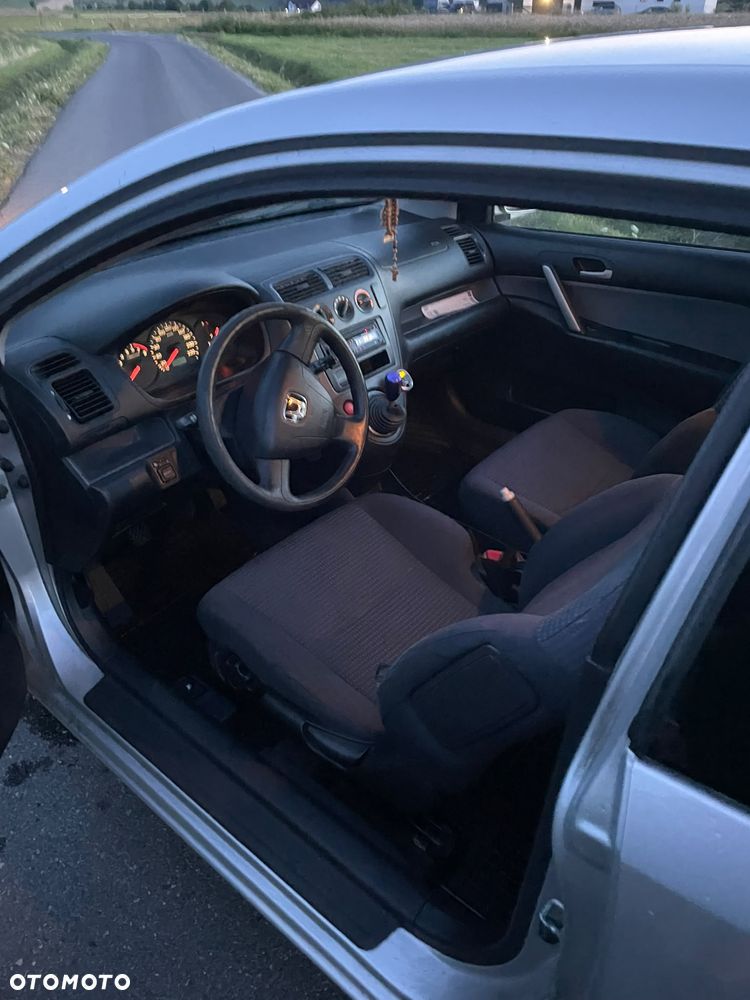 Honda Civic 1.4i LS - 5