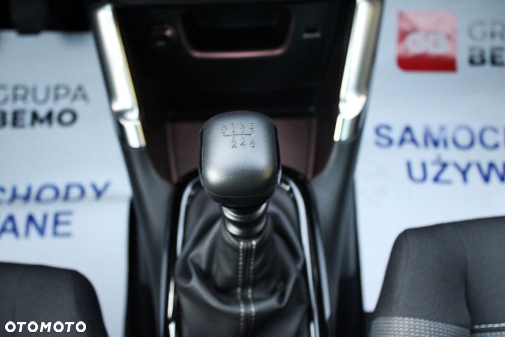 Citroën C3 Aircross 1.2 PureTech Plus S&S - 19