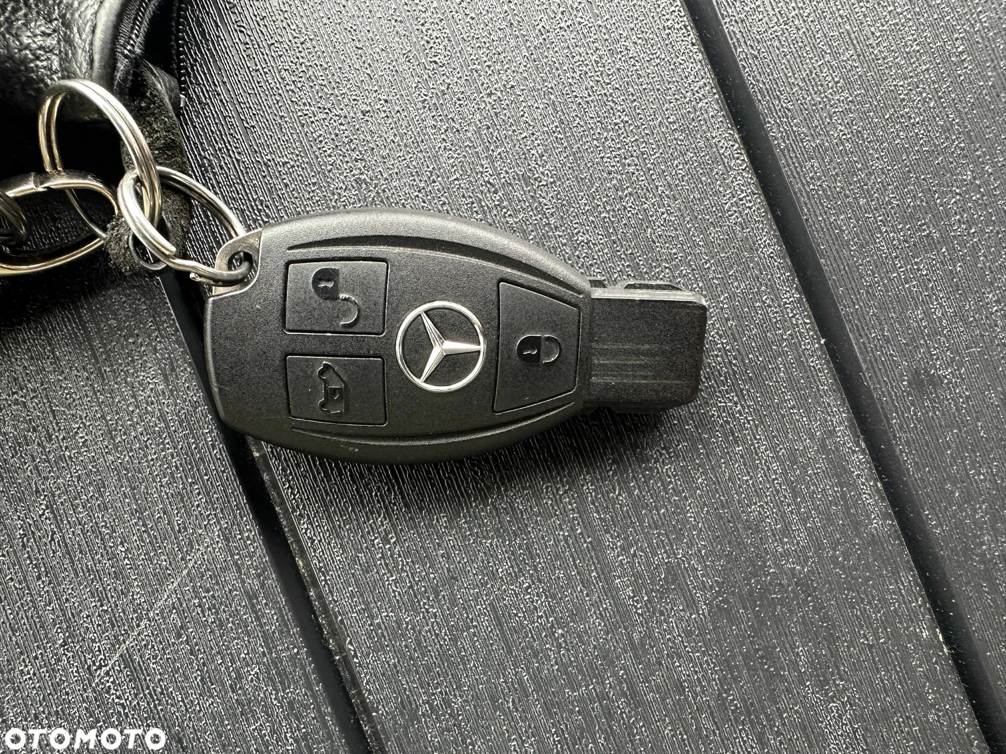 Mercedes-Benz Vito - 22