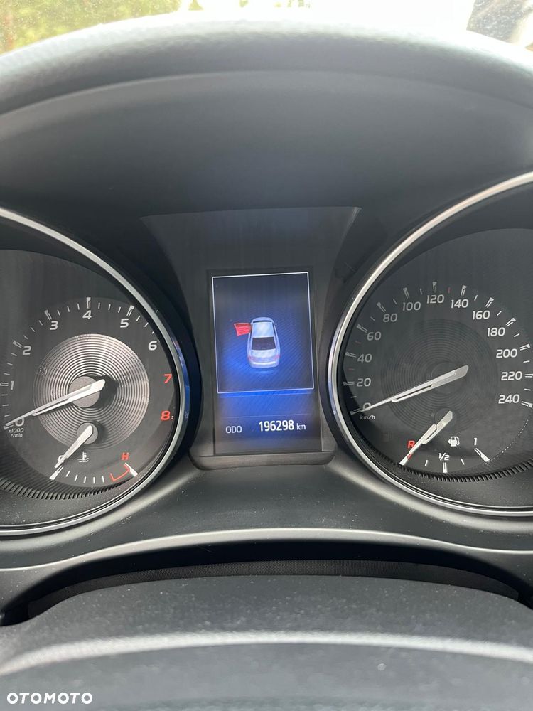 Toyota Avensis 1.8 Prestige - 1