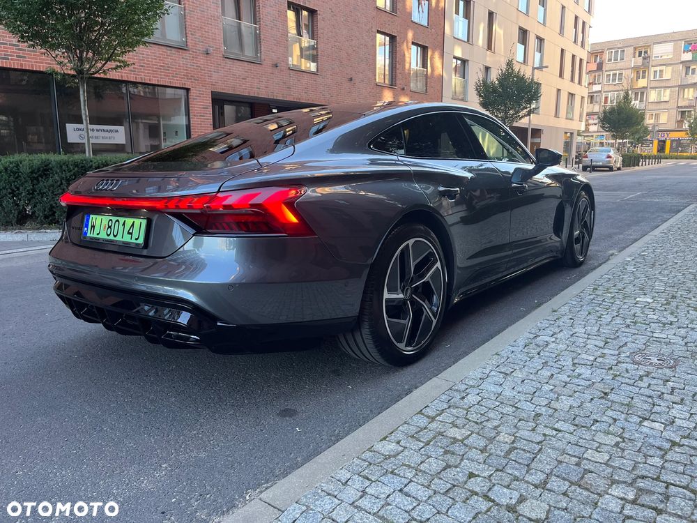 Audi e-tron GT 60 93kWh Quattro - 2