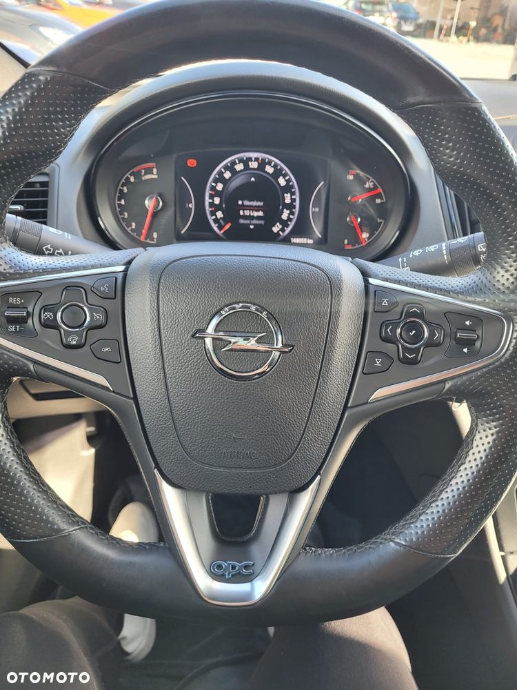 Opel Insignia 2.0 ECOTEC DI Turbo 4x4 eco Business Innovation - 8