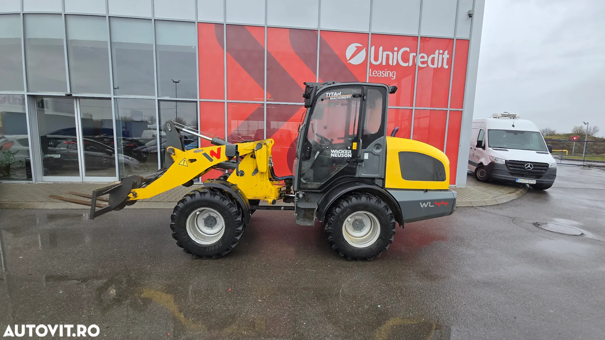 Wacker Incarcator frontal pe roti Wacker-Neuson WL 44 - 4