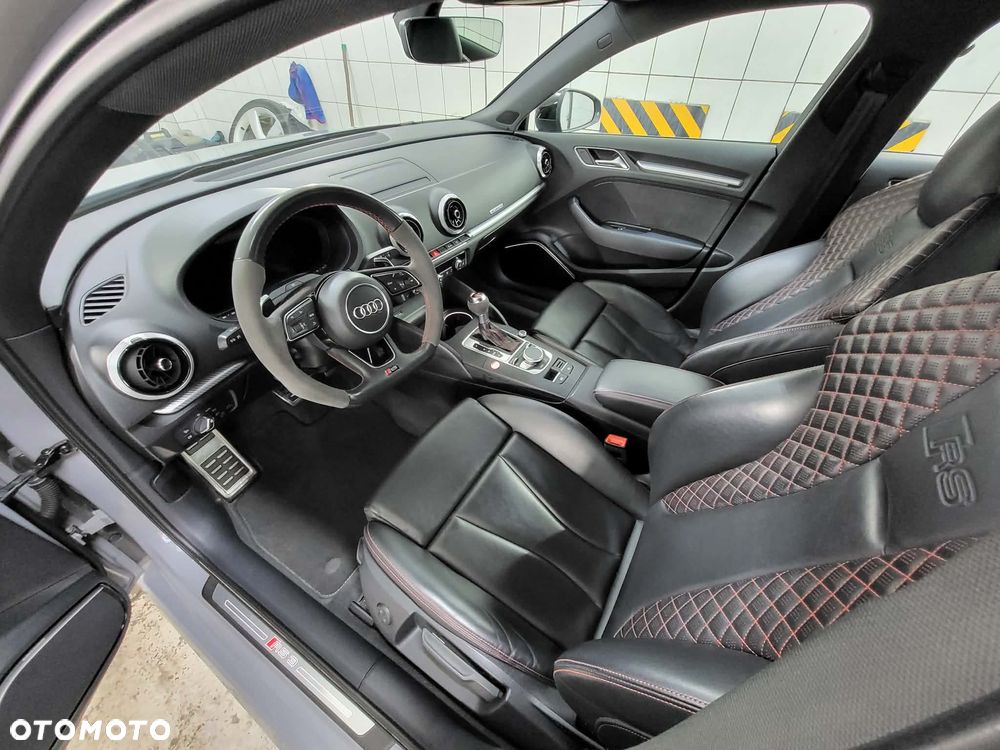 Audi RS3 Sportback 2.5 TFSI Quattro S tronic - 16