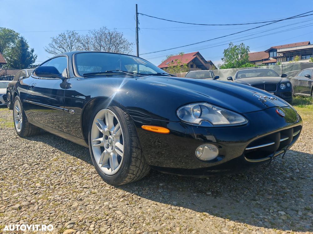 Jaguar XK - 1