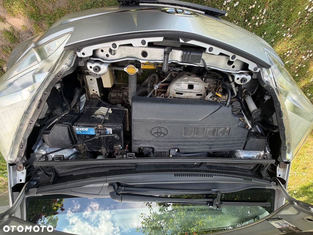 Toyota Verso S 1.33 Premium - 11