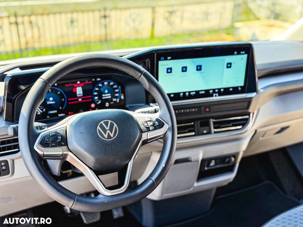 Volkswagen Caravelle - 21