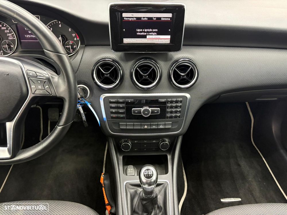 Mercedes-Benz A 180 CDI (BlueEFFICIENCY) Urban - 10