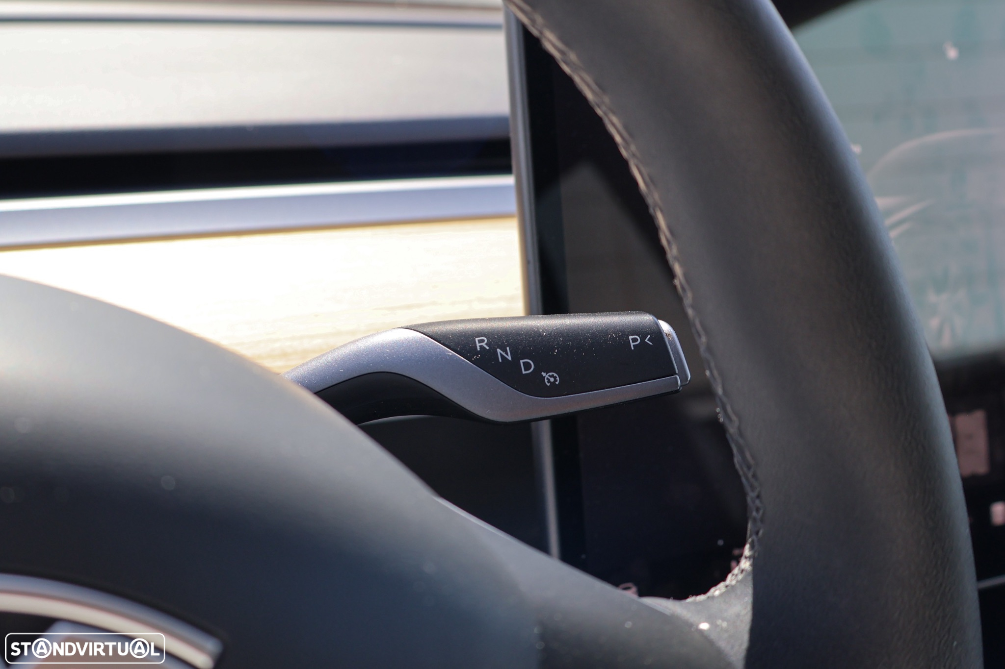 Tesla Model Y Tração Traseira - 22