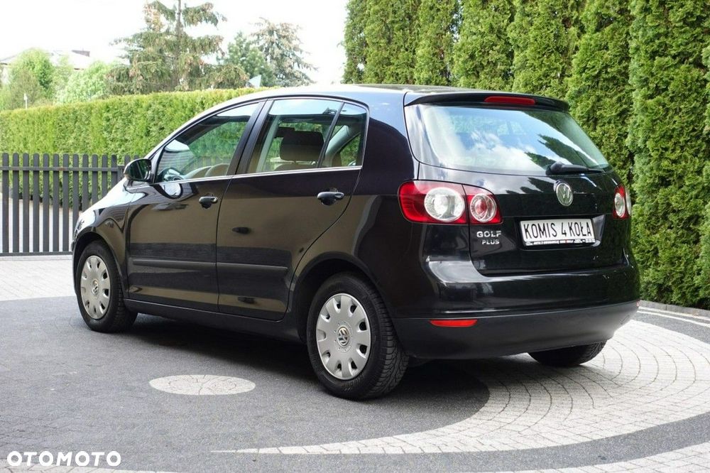 Volkswagen Golf Plus - 5