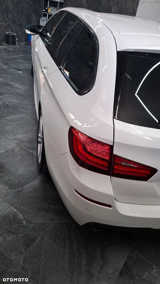 BMW Seria 5 520d Touring Sport-Aut - 13