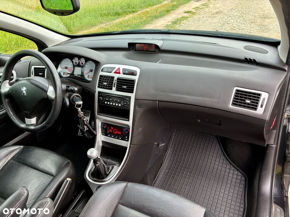 Peugeot 307 - 22
