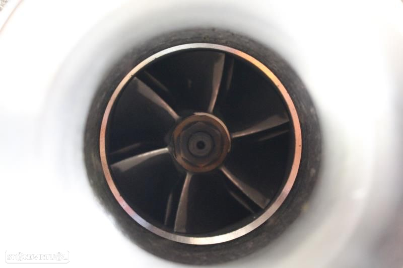 Turbo BMW N47 / N47D20C - TF035 HL6b 13TBa / 7810199 / 4933500230 - 8