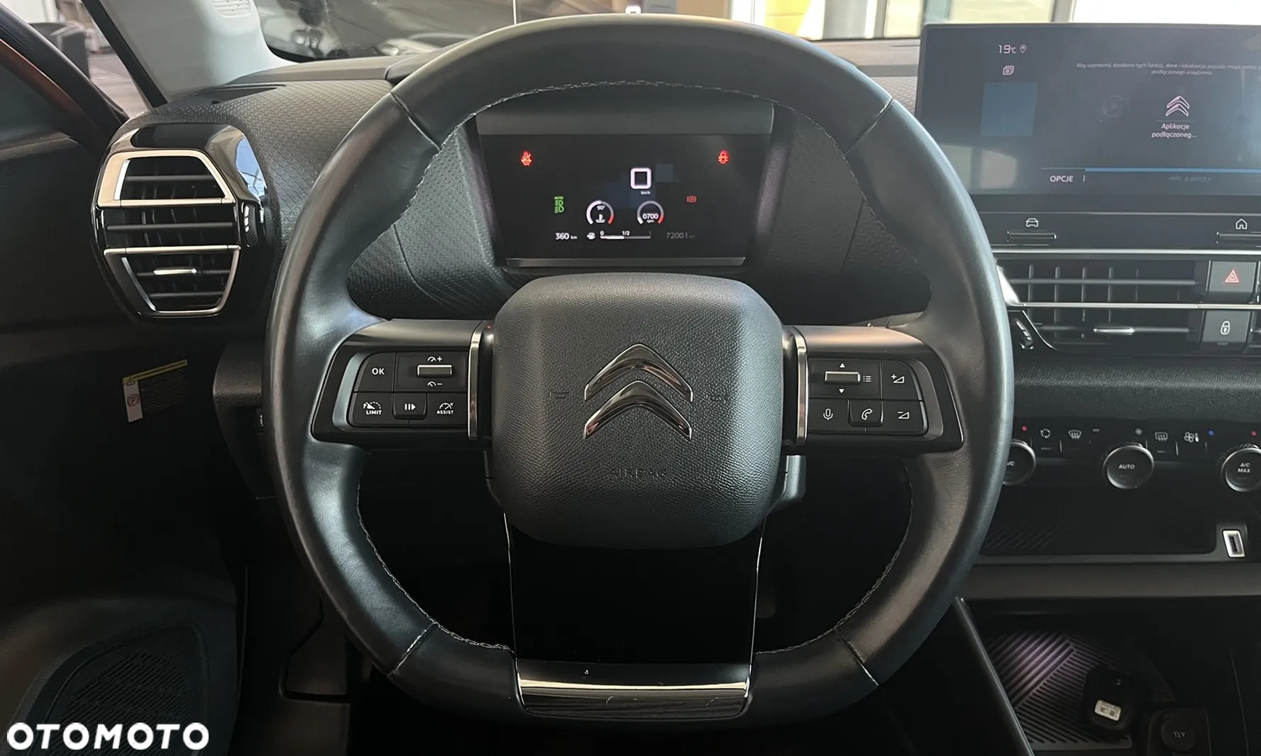Citroën C4 PureTech 130 Stop&Start SHINE - 11