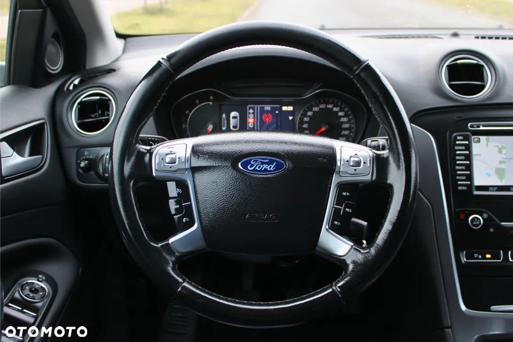 Ford Mondeo 2.0 TDCi Titanium X - 22