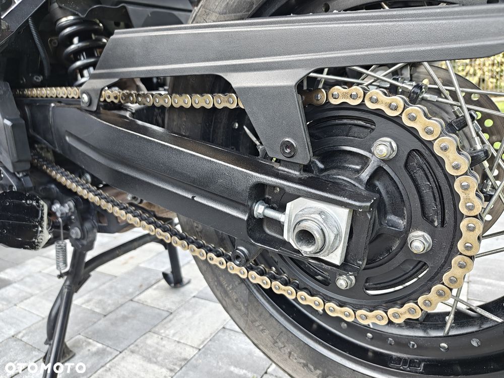 Suzuki V-STROM - 14
