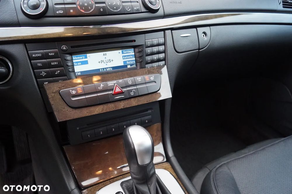 Mercedes-Benz Klasa E 200 Kompressor Automatik Avantgarde - 21