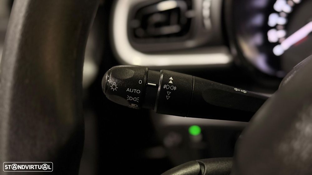 Citroën C3 Pure Tech Shine - 28