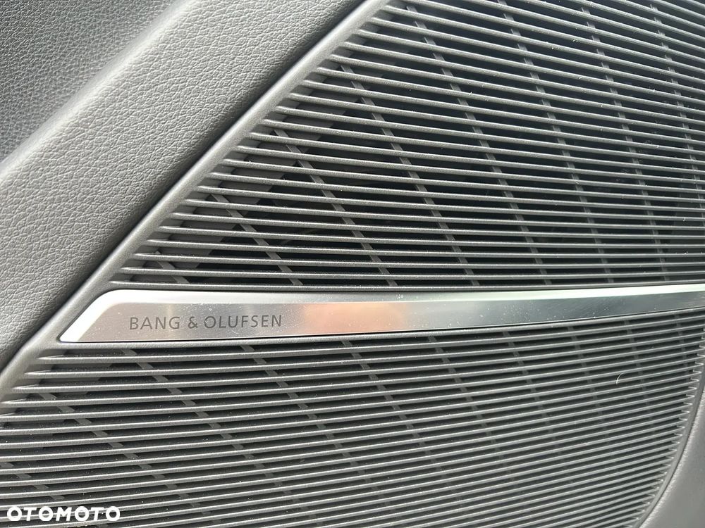 Audi Q8 60 TFSI e PHEV Quattro Tiptronic - 16