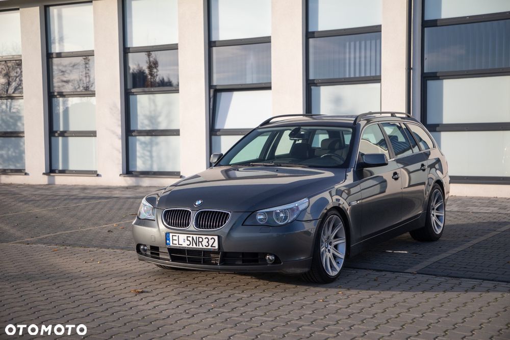 BMW Seria 5 525d - 1