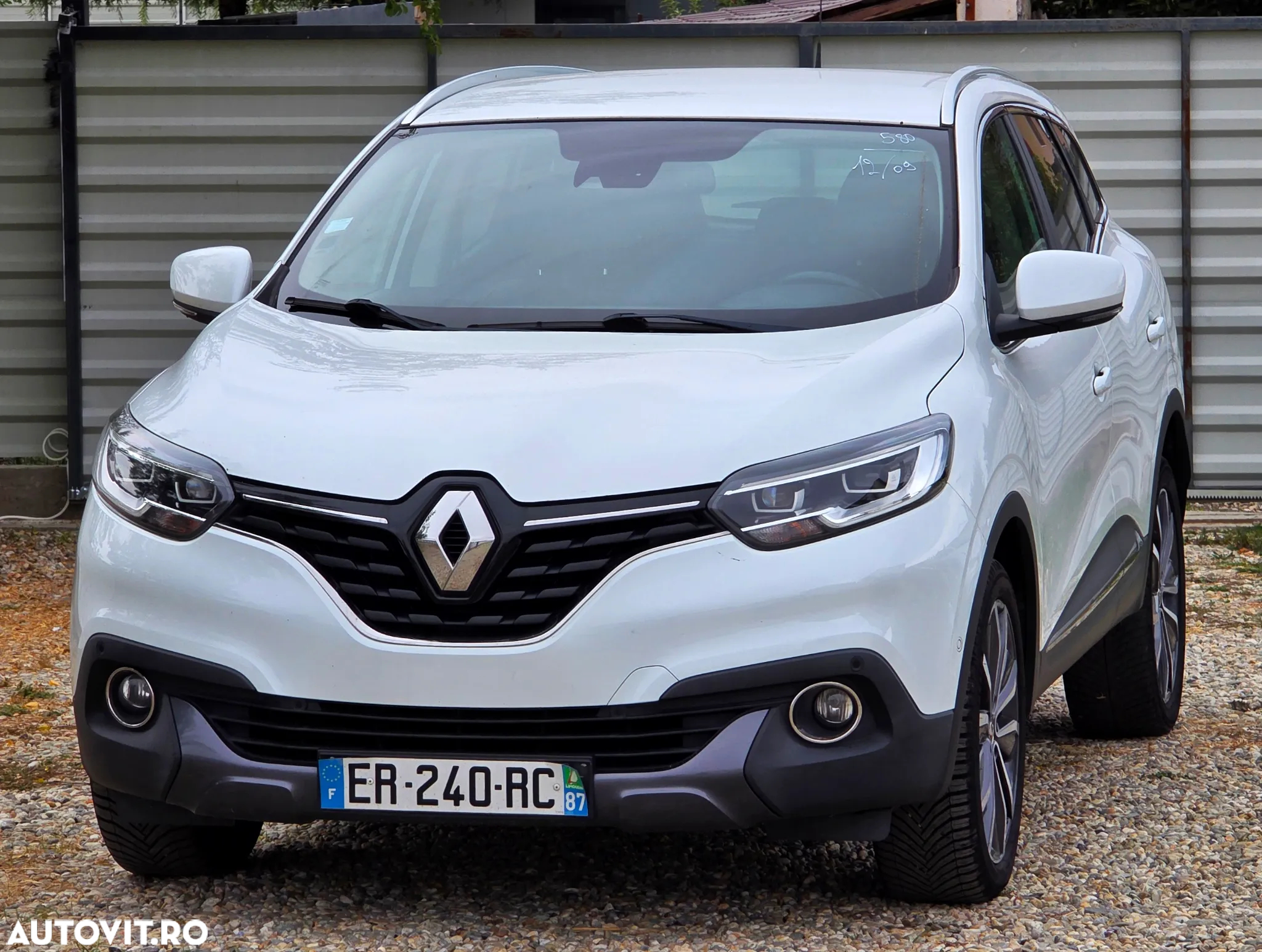 Renault Kadjar 1.6 DCI 4X4 Intens - 4