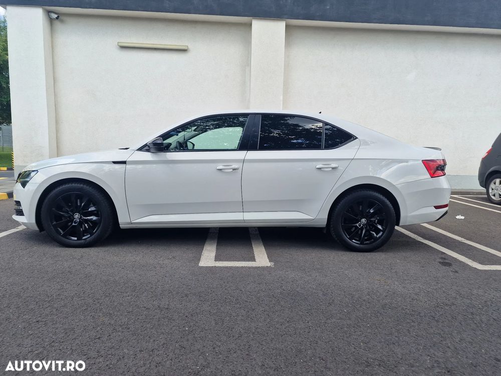 Skoda Superb 2.0 TDI DSG Ambition - 11