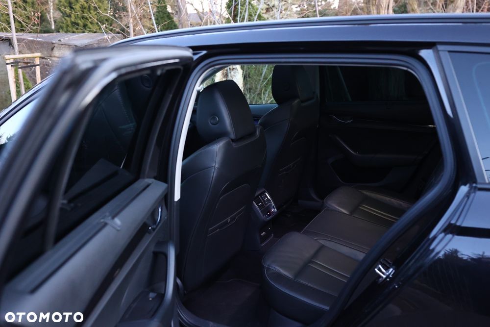 Skoda Octavia 2.0 TDI SCR Style DSG - 7