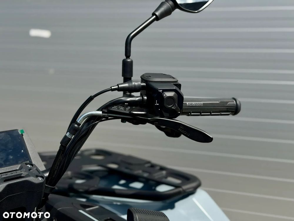CFMoto CForce - 11