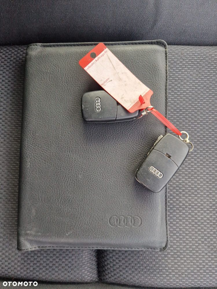 Audi A4 Limousine - 34