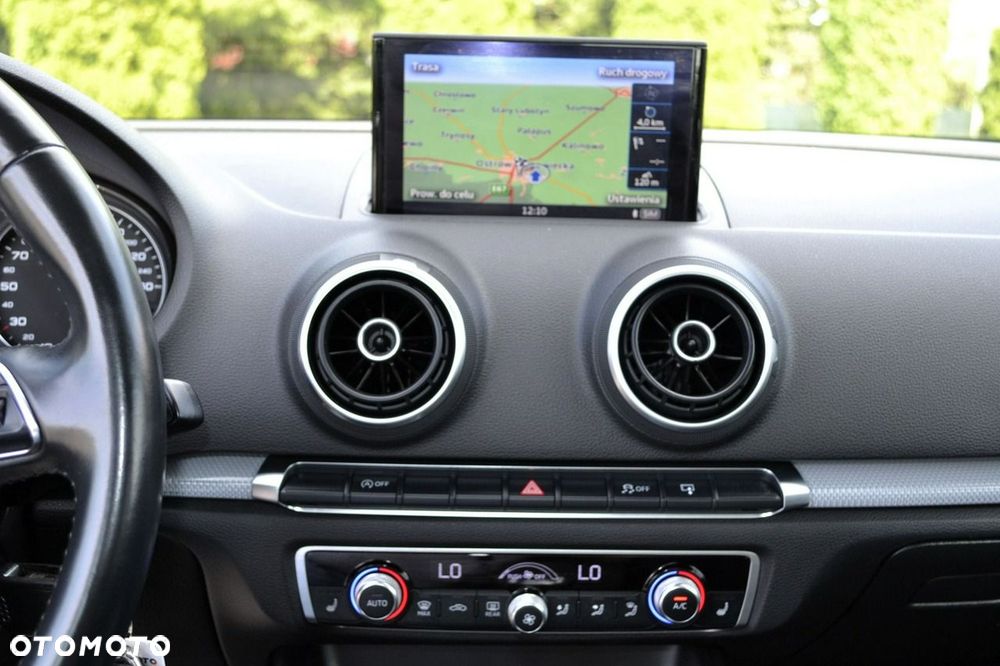 Audi A3 Sportback 1.6 TDI (clean diesel) Attraction - 17