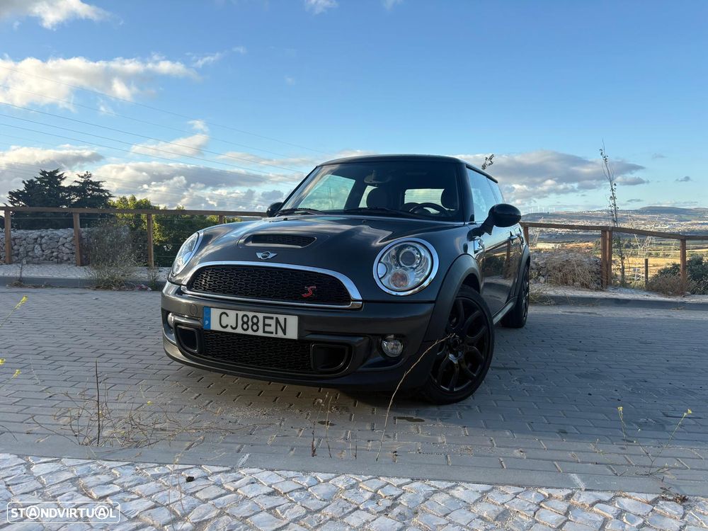 MINI 3 Portas Cooper S - 1