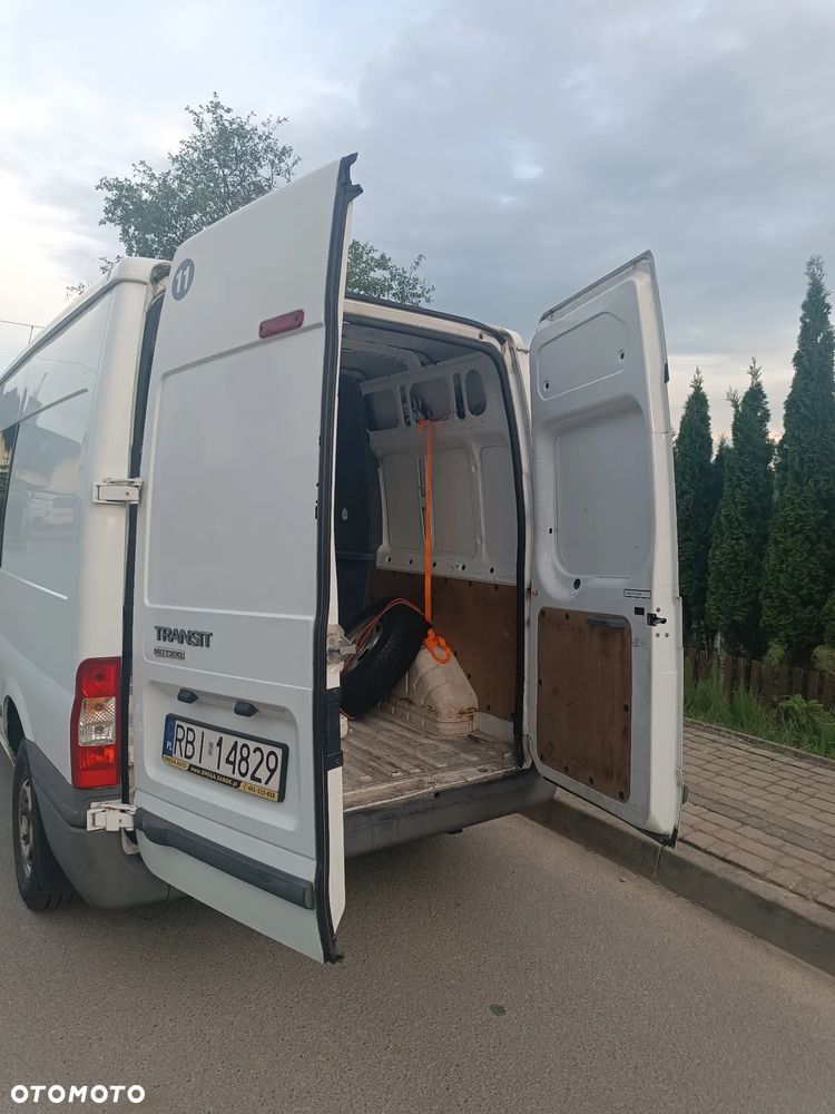 Ford E-Transit - 10